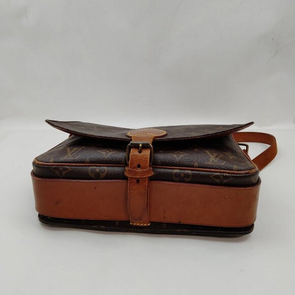 Authentic Louis Vuitton Cartouchiere GM Monogram Shoulder Bag 196-120425 - Picture 5 of 10